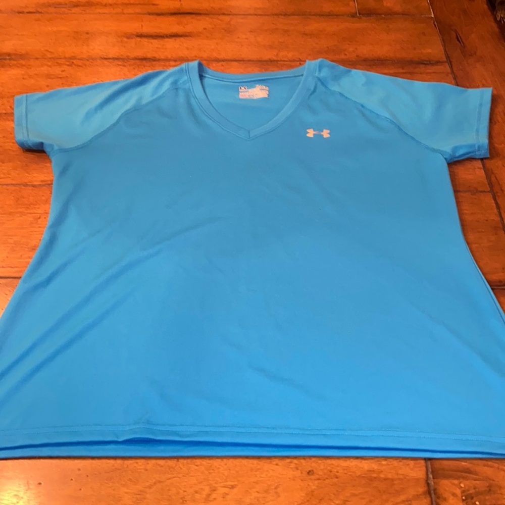 Womens X-Large Under Armour t-shirt